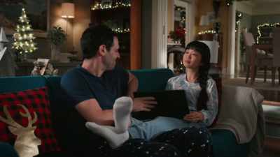 - Most definitely.
- Yeah. - Zoey's Extraordinary Christmas