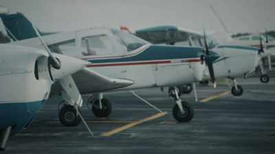 Mostly small, junky twin props. - Drug Lords: The Next Generation