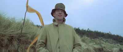 Mother 0' God. Flyin' pigs. - The Eagle Has Landed