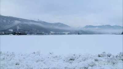 Mother just left a five-minute
gap between 1:55 and 2 p.m. - A Royal Winter