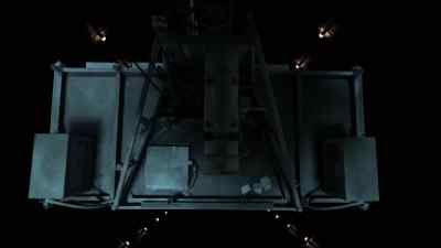 -[motor jamming]
-[Danny gasps] - The Defenders