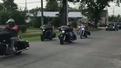 Motorcycle gangs, they're
difficult cases to work - FBI TRUE