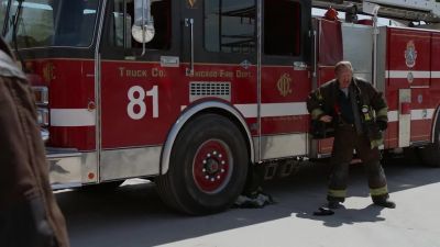 Mouch? - Chicago Fire