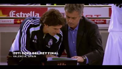 Mourinho talking to Adebayor. - The Playbook