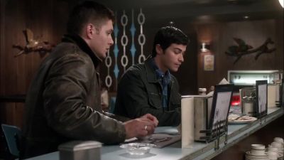 [MOUTHING]
'73. - Supernatural