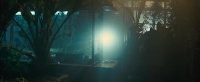 Move. Go, go. - Don't Breathe 2