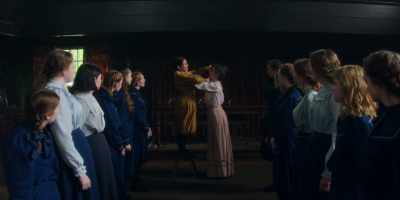 Move your hand down - Picnic at Hanging Rock