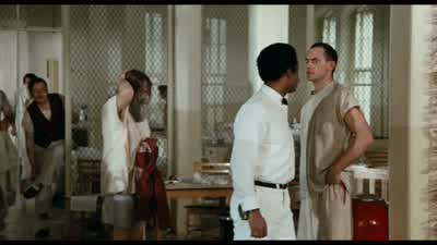 Move it back there. - One Flew Over the Cuckoo's Nest