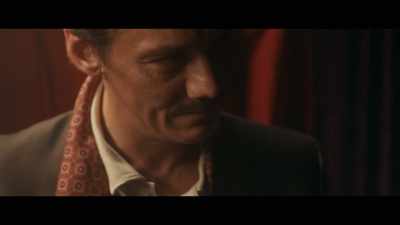 -Move it.
-Son of a bitch… - Madame Claude