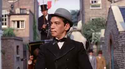 Move over!
Move that confounded contraption! - Around the World in Eighty Days