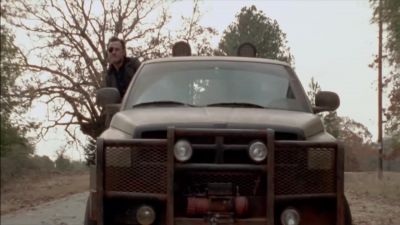Move over! - The Walking Dead