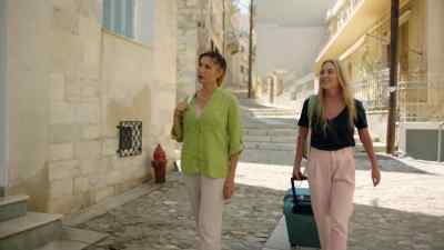 Moving to Greece was the
best decision I've ever made. - A Greek Recipe for Romance