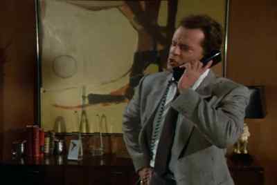 - Mr. Addison's office.
- Mr. Addison, Ms. Hayes... - Moonlighting