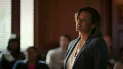 - Mr. Bell, if you're innocent, - Bluff City Law