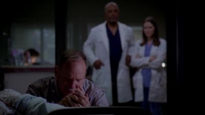 - Mr. Clark.
- No, please. - Grey's Anatomy