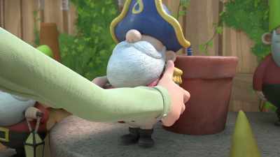 [Mr. Curry] Let me introduce you
to some new friends. - The Adventures of Paddington