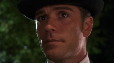 Mr. Dodd?
Hello? - Murdoch Mysteries
