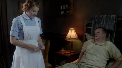 Mr Glennon, how did you get that?
Another accident at work? - Call the Midwife