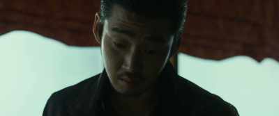 Mr. GWAK, Don't look at me
like that. - The Outlaws