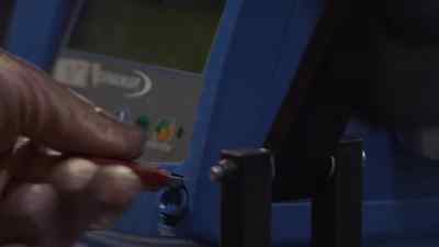 Mr Hampton, sir!
Resentment file! Neck port! - Red Dwarf