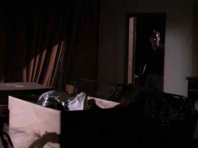 - Mr. Hollis?
- [Hollis] Get me out ofhere. - The Pretender