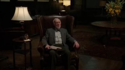 Mr. Holmes. - Elementary