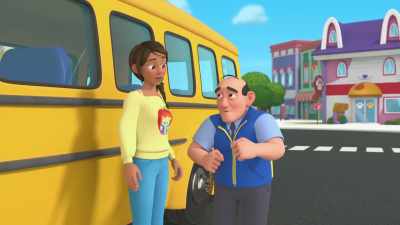 Mr. Ivanoff, that song
is getting much louder now. - CoComelon Lane