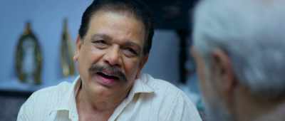 Mr. Jogi, you don't understand math?
- Huh? - Shaadi Mein Zaroor Aana