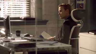 Mr. Kennedy? - Being Erica
