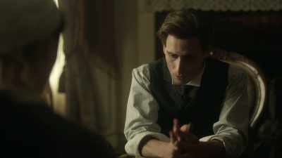 Mr. Kinnear left at
3:00 on Thursday. - Alias Grace