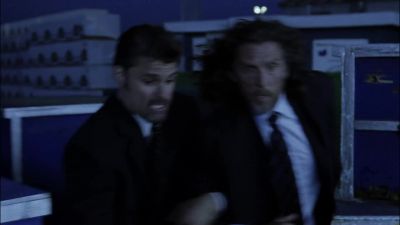 Mr. Luthor, I
gotta get you out of here. - Smallville