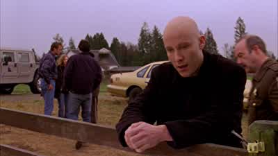 Mr. Luthor, the c.E.P. Guy needs to talk to you. He's over there. - Smallville