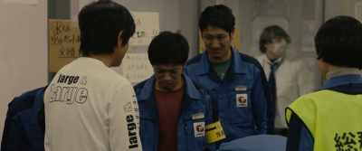 Mr. lzaki. Thank you. - Fukushima 50