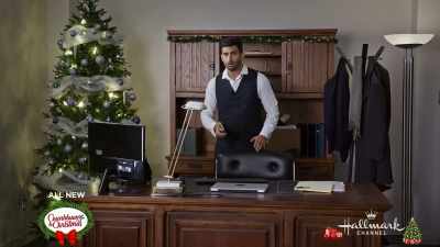 Mr. Markham? - Heart of the Holidays