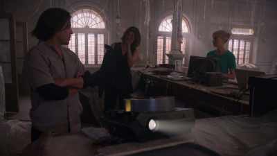 Mr. Maxwell wants his money
so he can flee. - Leverage: Redemption