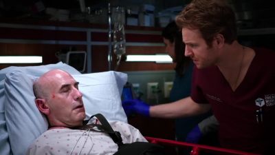 - Mr. McIntyre? - Chicago Med