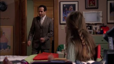 - Mr. Monk, are you still here?
- Yeah, I just... - Monk