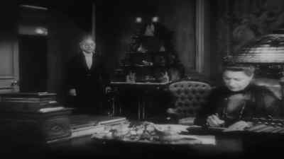 - Mr. O'Neil to see you, ma'am.
- Show him in. - The Strange Love of Martha Ivers