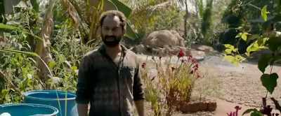Mr. Ravi has summoned you.
- '...need to assemble soon.' - Thondimuthalum Driksakshiyum