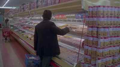 Mr. Rose,
check okay, aisle three, please. - King of the Gypsies