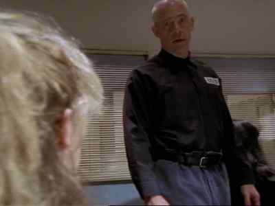 - Mr. Schillinger? - Oz