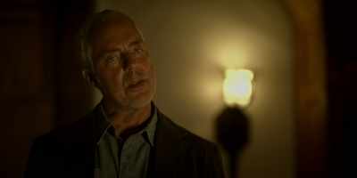 Mr. Vance, I'd like to try
and find her child. - Bosch: Legacy