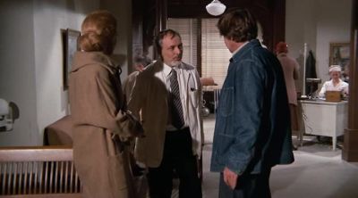 -Mr. Walton?
-Doctor. - The Waltons