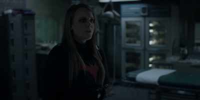 - Mr. Whittaker, we need to move you.
- Okay. - Batwoman