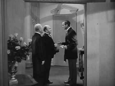 - Mr. Willoughby...
- Well, good day, Mr. Phillips. - A Kiss in the Dark