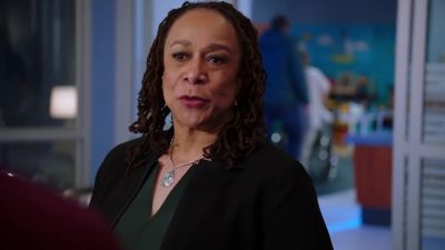 - Mrs. Baker is too sick
to continue the trial. - Chicago Med