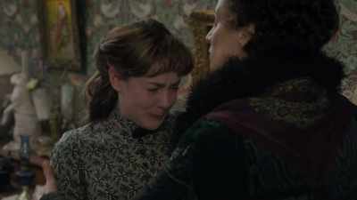 - Mrs. Barton, Mrs. Barton. - Angelica