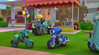 - Mrs. Bikely is Steel Awesome! - Ricky Zoom