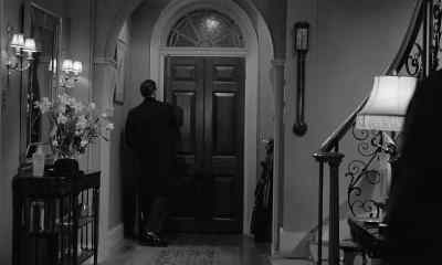 (Mrs Brooks)
Good evening, Mr Farr. - Victim