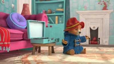 -[Mrs. Brown] So, breathe in…
-[breathes in] - The Adventures of Paddington